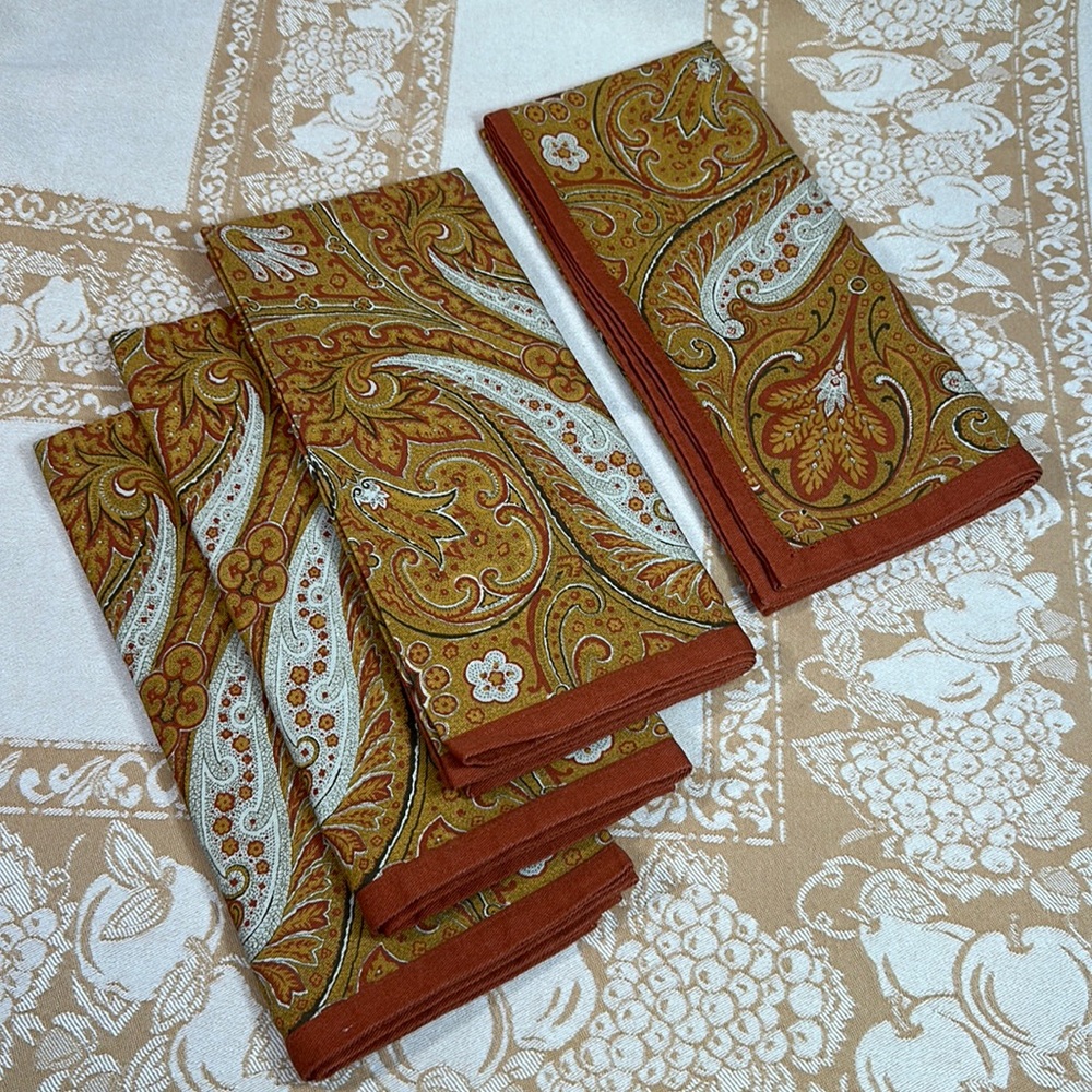 Williams-Sonoma Cotton Rustic Fall Paisley Napkins Set-4 NWOT 19” x 20”